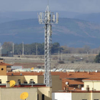 Una antena de telefonía móvil. / FERNANDO SANTIAGO-
