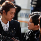 El cantante Jung Joon-young ha sido condenado a 6 años de cárcel por participar en violaciones en grupo y difundir vídeos de las víctimas.-EPA
