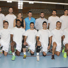 La plantilla del Río Duero antes de su primer entrenamiento de pretemporada. / VALENTÍN GUISANDE-