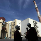 La planta nuclear de Bushehr, en Teherán, en octubre del 2010.-REUTERS