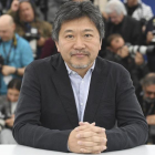 Hirokazu Kore-eda, en la presentación de Un asunto de familia (Shoplifters) en el Festival de Cannes-ARTHUR MOLA