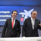 El presidente de CaixaBank, Isidre Fainé (derecha), junto al consejero delegado, Gonzalo Gortázar.-Foto: ALBERT BERTRAN