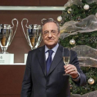 El presidente del Real Madrid, Florentino Pérez, felicita la Navidad a los socios del Madrid, en el 2015.-EFE