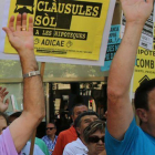 Protesta por las cláusulas suelo en Barcelona.-ARCHIVO / RICARD CUGAT