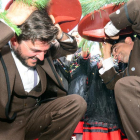 Un momento de la escenificación de La Pinochada.-ÁLVARO MARTÍNEZ