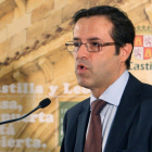 El dierector general de Turismo, Javier Ramírez, presenta el programa.-Ical