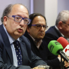 Los parlamentarios del Partido Popular por León, Eduardo Fernández y Luis Aznar, informan en rueda de prensa sobre el acuerdo en materia de ayudas a la minería del carbón-ICAL