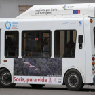 El minibus, uno de los vehículos del Hychain en una imagen de archivo. / VALENTÍN GUISANDE-