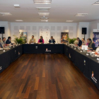 Imagen de la Mesa de la Gastronomía celebrada ayer bajo la presidencia de la consejera María Josefa García Cirac.-D. S.