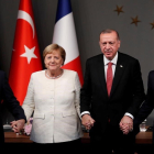De izquierda a derecha_el presidente ruso, Vladimir Putin, la cancillera alemana, Angela Merkel, y los presidente turco, Recep Tayyip Erdogan, y el francés, Emmanuel Macron-REUTERS// MURAD SEZER.