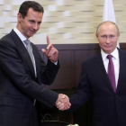 Putin durante la reunión con Asad en Sochi.-MICHAEL KLIMENTYEV SPUTNIK KREML
