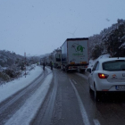Nieve en una carretera soriana en una imagen de archivo. MARIO TEJEDOR