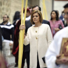 Cospedal, en la procesión del Domingo de Ramos en Toledo.-EFE