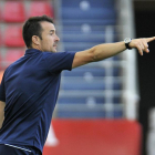 López Garai se mostró decepcionado con el nivel que ofreció su equipo en Lugo.-Área 11