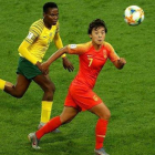 Wan Shuang, estrella de China, en acción en el partido ante Sudáfrica del Mundial-RICHARD HEATHCOTE (GETTY IMAGES)