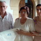 La familia Redondo Domingo el pasado 24 de agosto de 2012 en el Palacio de Justicia. / J. M.-