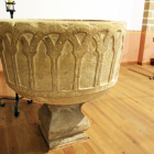 Pila bautismal donde pudo ser bautizado fray Francisco de Rades y Andrada.-JUAN CARLOS CEVERO VADILLO