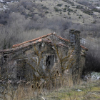 Vivienda abandonada en Navabellida, en el puerto de Oncala.-VALENTÍN GUISANDE