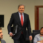 El portavoz del Gobierno, Íñigo Méndez de Vigo, este viernes en la rueda de prensa posterior al Consejo de Ministros.-JUAN MANUEL PRATS