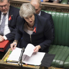 Theresa May, en la Cámara de los Comunes.-