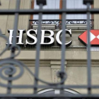 La entidad HSBC Private Bank fotografiada en Ginebra, Suiza.-Foto: EFE / MARTIAL TREZZINI