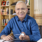 El doctor Nicolás Romero, director y presentador del programa de TVE-1 Doctor Romero-TVE