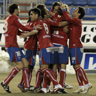 El Numancia celebra uno de los goles ante el Xerez. / U. Sierra-