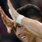 Cristiano Ronaldo celebra un gol con la Juventus ante el Udinese.-REUTERS / STEFANO RELLANDINI