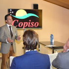 Javier Blanco durante el encuentro de trabajo.-COPISO