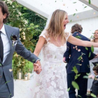 Gwyneth Paltrow y Brad Falchuk, en día de su boda, el pasado 29 de septiembre.-EL PERIÓDICO