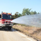 Tareas de extinción de un incendio en Borobia-A. M.