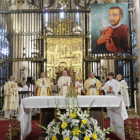 Beatificación celebrada ayer en la Catedral de El Burgo.-