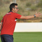 El entrenador del Numancia B, Juan Carlos Moreno.-VALENTÍN GUISANDE