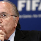Blatter, durante una rueda de prensa-AFP / SEBASTIAN DERUNGS