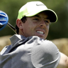 El golfista Rory McIlroy durante la segunda ronda del US Open en el Oakmont Country Club (EEUU)-CHARLIE RIEDEL / AP