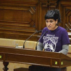 La diputada de la CUP, Anna Gabriel, en el Parlament.-FERRAN SENDRA