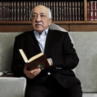 Fethullah Gulen, clérigo turco y bestia negra de Recep Tayyip Erdogan, en su casa de Pensilvania.-AP / SELAHATTIN SEVI
