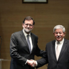 Mariano Rajoy, con el primer ministro argelino Ahmed Ouyahia-JAVIER LIZON (EFE)