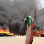 Al menos 35 muertos durante la represión contra los manifestantes el lunes en Sudán.-