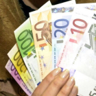 Varios billetes en circulación en la zona euro-EL PERIÓDICO