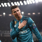 Cristiano Ronaldo festeja un gol en un partido de la Champions League.-MARCO BERTORELLO