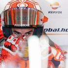 Marc Márquez (Honda) se prepara para intentar lograr la ’pole’ en Valencia.-ALEJANDRO CERESUELA