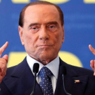 Berlusconi, en el mitin de su reaparición, en Fiuggi (centro de Italia). el pasado septiembre.-/ REUTERS / REMO CASILLI