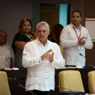 El presidente cubano, Miguel Díaz-Canel, durante una sesión extraordinaria de la Asamblea Nacional Cubana, en La Habana, este sábado.  /-REUTERS