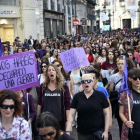 Manifestación en contra de la sentencia de 'La manada' en Zaragoza.-EL PERIÓDICO