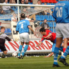 Pacheta marcó uno de los goles rojillos en la última visita del Real Oviedo a Los Pajaritos.-FERNANDO SANTIAGO