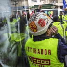 Protesta de estibadores ante la sede de la Delegación del Gobierno en València, en febrero pasado.-MIGUEL LORENZO