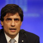 Hernán Lacunza, ministro de Hacienda de Argentina.-AP