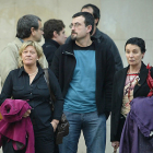 La abogada Arantza Zulueta (izquierda), junto a Diez Usabiaga y Jone Goirizelaia.-DAVID CASTRO