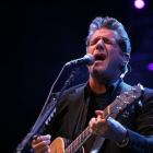AFP / KARL WALTER   Glenn Frey, durante una actuación de los Eagles, en el festival Stagecoach (California), en el 2008.-AFP
